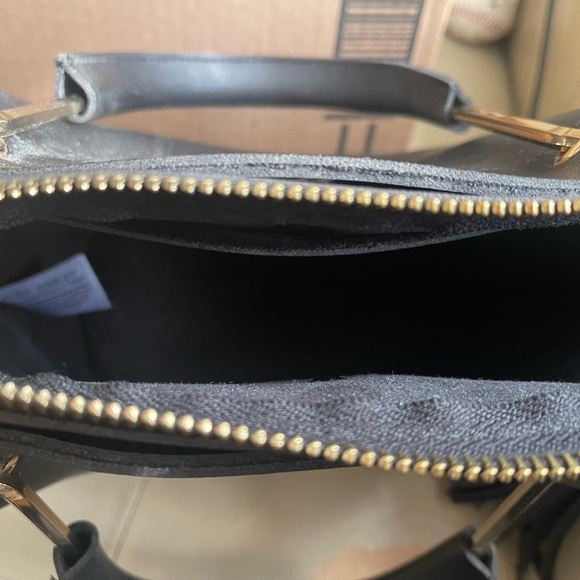 Like new black Laura Ashley handbag - Picture 3 of 3